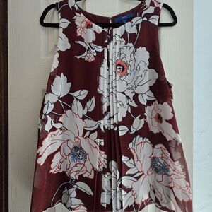 Apt. 9 Women's Burgundy Floral Pleated Sleeveless Top